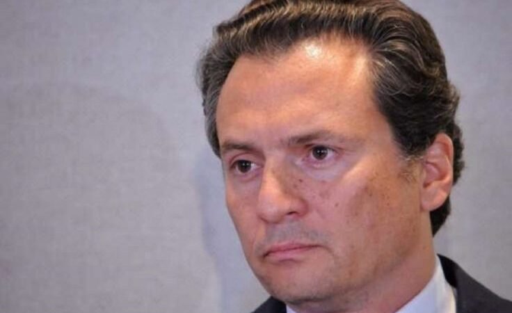 DETIENEN A EXDIRECTOR DE PEMEX