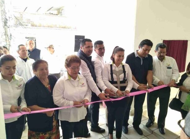 INAUGURAN REMODELACIÓN DEL MERCADO DE HUATUSCO