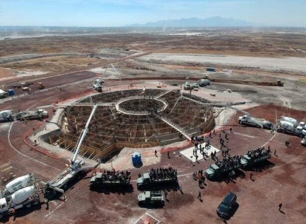 AEROPUERTO DE SANTA LUCIA, MUCHO MAS CARO QUE EL NAIM