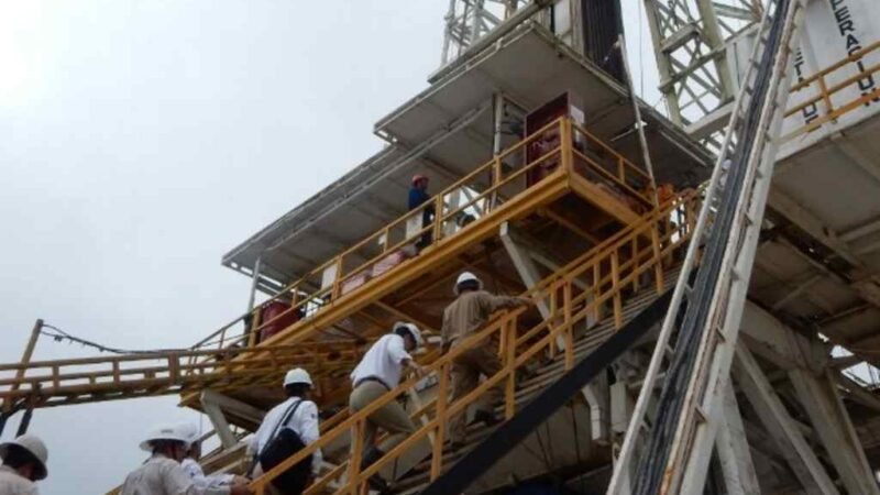 ENCUENTRAN YACIMIENTO DE PETRÓLEO EN VERACRUZ