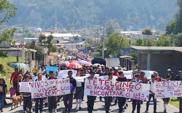 MARCHAN EN TETELCINGO POR DESAPARECIDOS