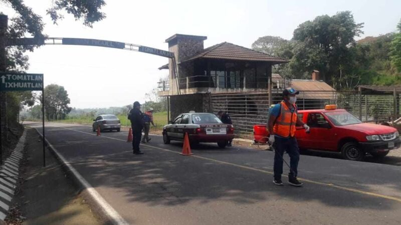 INSTALAN FILTROS CONTRA CORONAVIRUS EN TOMATLÁN