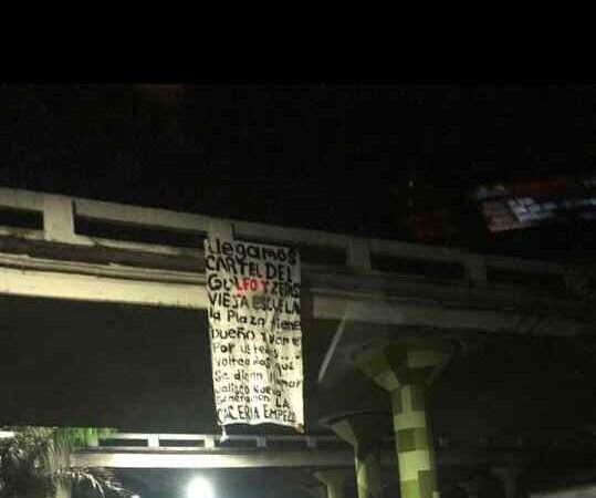 APARECEN NARCO MANTAS EN FORTÍN