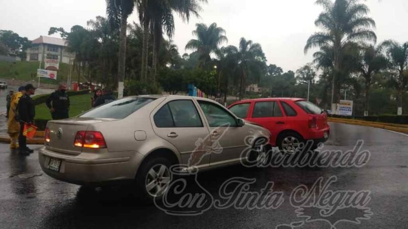 CHOCAN EN ENTRONQUE DE TOTUTLA