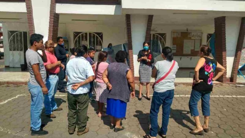 SE INSTALARÁN LOCATARIOS EN IXHUATLÁN PERO CON RESERVAS