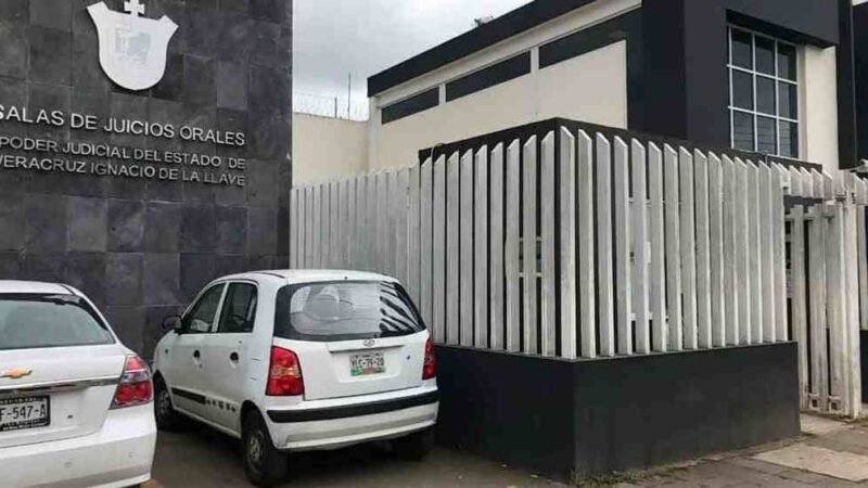 CAEN 8 EXFUNCIONARIOS DEL DIF ESTATAL