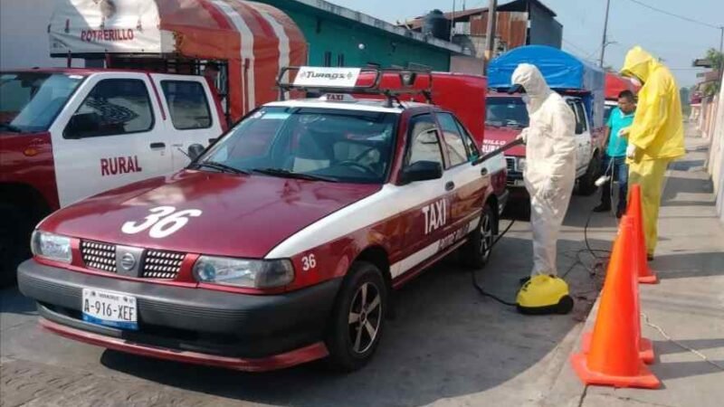 APLICAN SANITIZANTE EN  UNIDADES DE TRANSPORTE PÚBLICO