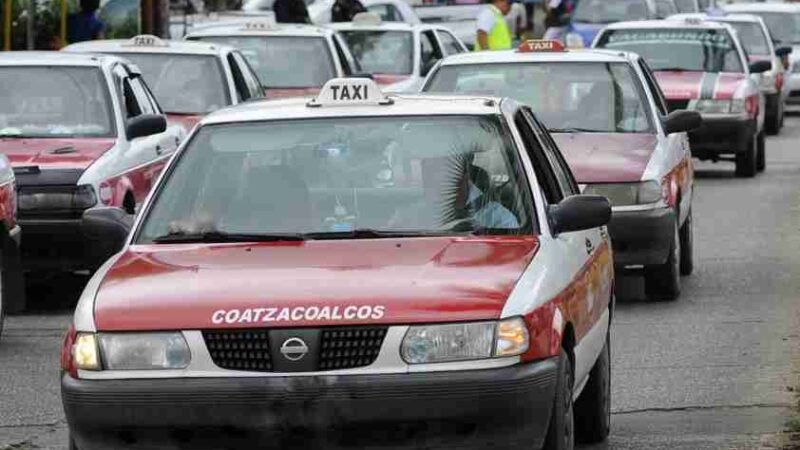 ANUNCIA GOBIERNO APOYO A TAXISTAS