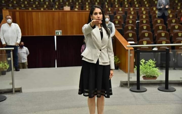 VERÓNICA HERNÁNDEZ ES LA NUEVA FISCAL DEL ESTADO