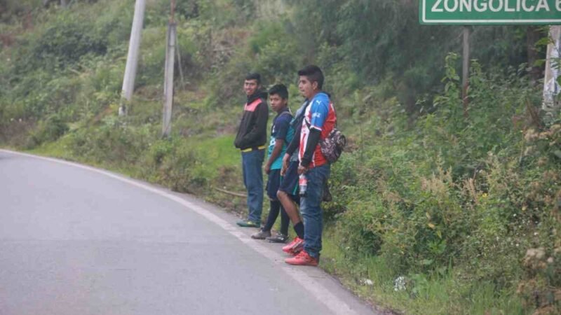 MENOR SE SUICIDA EN ZONGOLICA