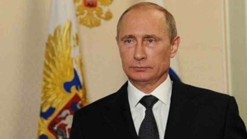 PUTIN RINDE HOMENAJE A LOS CAÍDOS EN LA GRAN GUERRA PATRIA