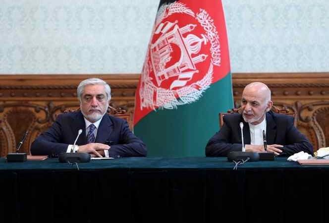 PACTAN REPARTO DE PODER EN AFGANISTÁN, EN SEÑAL DE PAZ