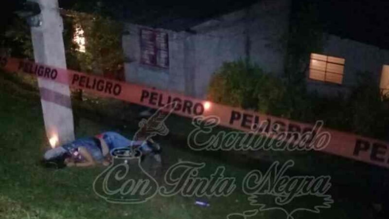 SE MATA PAREJA DE MOTOCICLISTAS EN ACCIDENTE