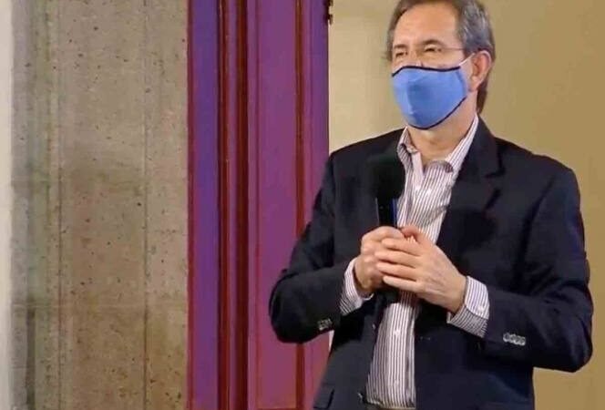 ESTEBAN MOCTEZUMA PRESENTA PROTOCOLO PARA REGRESO A CLASES