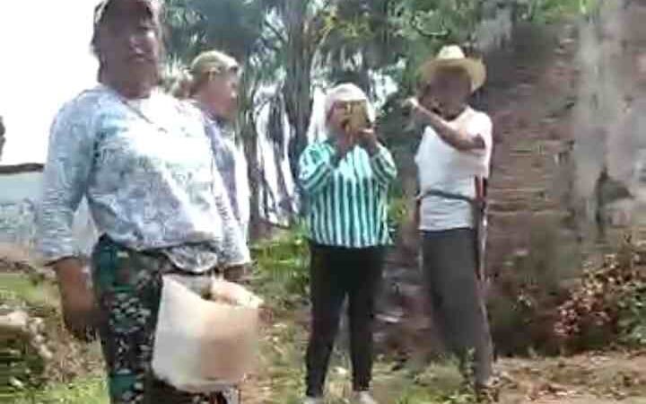 DESPOJAN A HUMILDE FAMILIA DE SU HOGAR