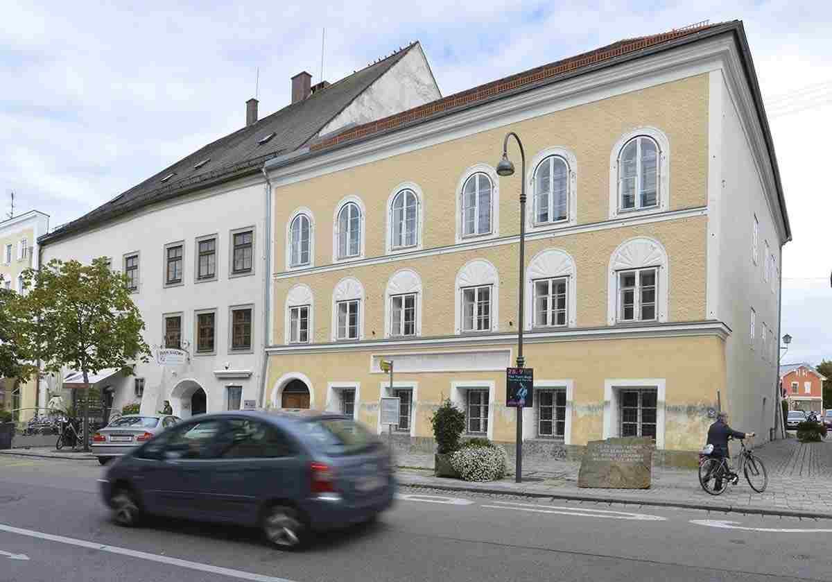 CASA DONDE NACIÓ HITLER SE CONVERTIRÁ EN ESTACIÓN DE POLICÍA