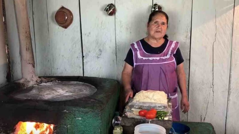 DOÑA ÁNGELA, CREADORA DE ‘DE MI RANCHO A TU COCINA’, ENTRE LAS 100 MUJERES MÁS PODEROSAS DE MÉXICO