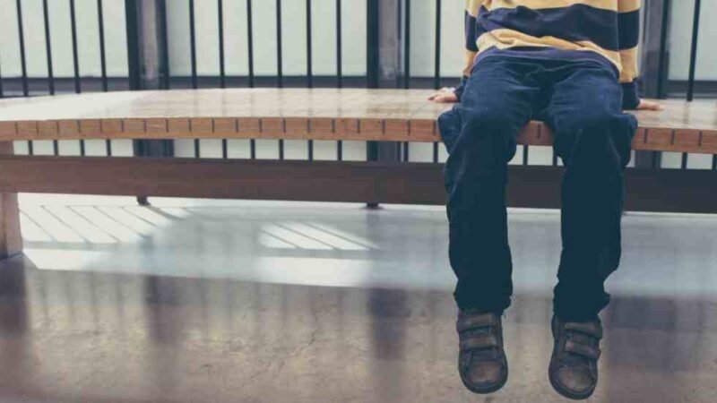 COLOMBIA APRUEBA CADENA PERPETUA PARA VIOLADORES DE NIÑOS