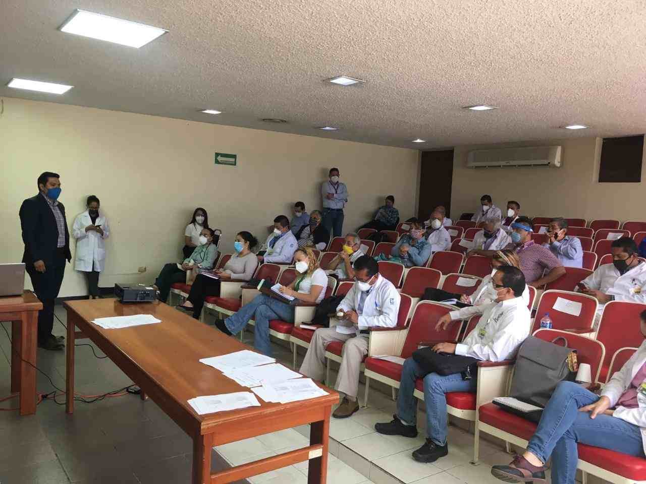 CAPACITA IMSS A DIRECTIVOS