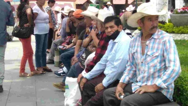AUMENTA AFLUENCIA DE COMPRADORES EN PLAZA DE COSCO
