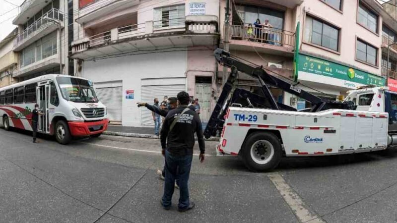 ASEGURAN 14 UNIDADES DE TRANSPORTE PÚBLICO