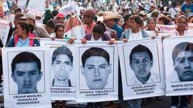 IDENTIFICAN RESTOS DE UNO DE LOS 43 DE AYOTZINAPA