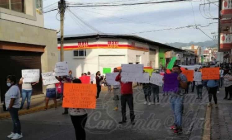 BARES Y CANTINAS PIDEN ABRIR EN PLENA CONTINGENCIA SANITARIA