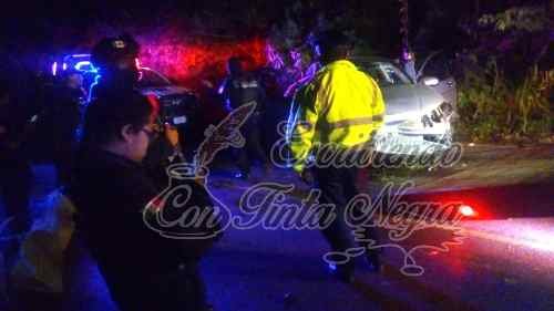 VUELCA AUTO EN TLALTETELA