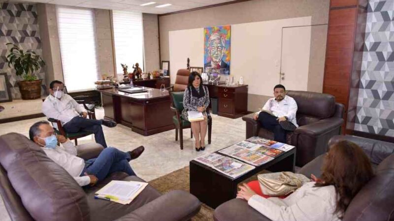 ENTREVISTAN A ASPIRANTES A MAGISTRADOS
