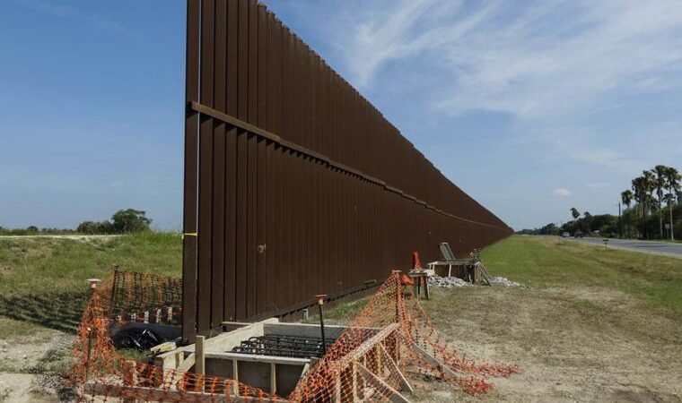 PARA FINES DE AGOSTO, TRUMP PROMETE 482 KM DE MURO FRONTERIZO CON MÉXICO
