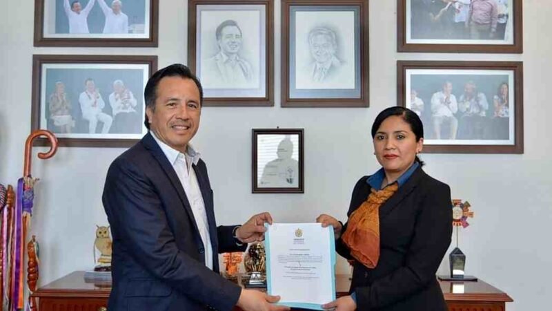 RATIFICA GOBERNADOR A DIANA ARÓSTEGUI EN SECRETARÍA DEL TRABAJO