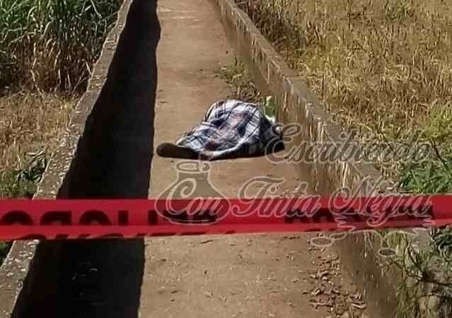 ENCUENTRAN DEGOLLADO EN CUICHAPA