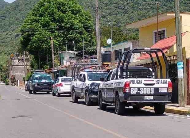 COMERCIANTE ESCAPA POR LA “PUERTA FALSA”