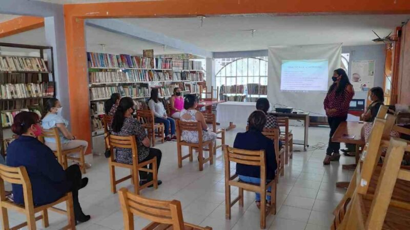 SE CAPACITAN EN PERSPECTIVA DE GÉNERO