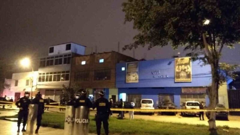 PESE A COVID SE VAN DE FIESTA Y MUEREN 13 EN ESTAMPIDA