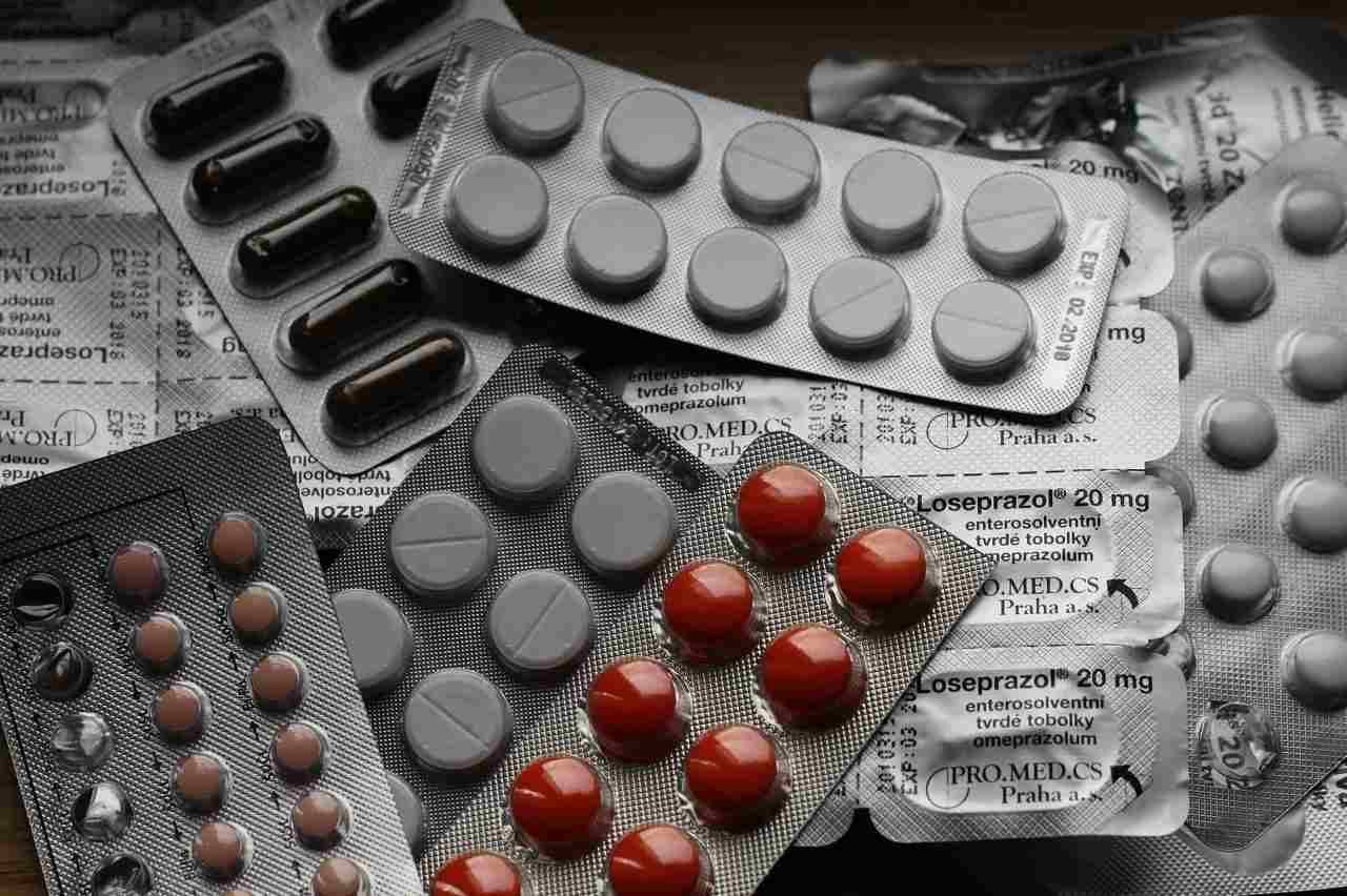 MEDICAMENTOS PARA COVID-19 SÓLO SE VENDERÁN CON RECETA
