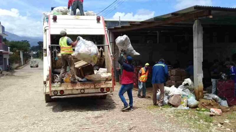 EXTREMAN CUIDADO EN MANEJO DE RESIDUOS