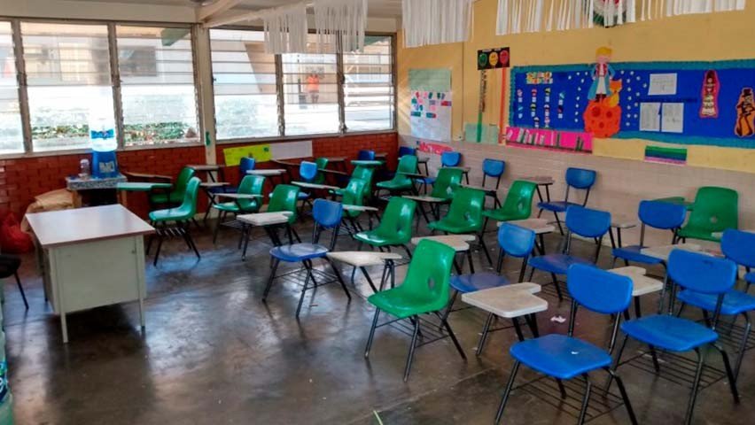 SEP SANCIONARÁ A ESCUELAS QUE ABRAN ANTES DEL SEMÁFORO VERDE