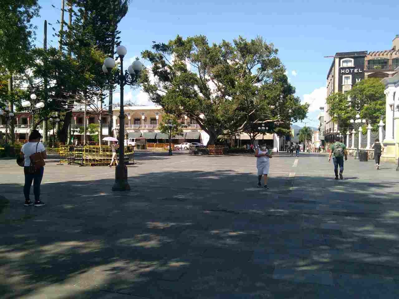 REABREN PARCIALMENTE PARQUE 21 DE MAYO