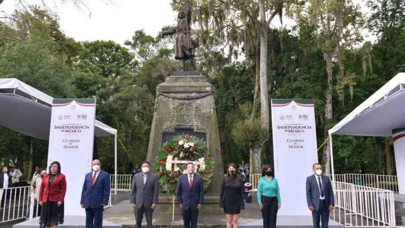 DIPUTADOS MONTAN GUARDIA DE HONOR EN MEMORIA DE HÉROES DE LA INDEPENDENCIA