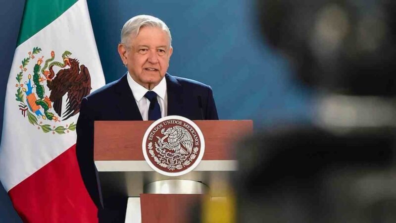 OBJETIVO DE MI GOBIERNO ES DEJAR DEUDA PÚBLICA IGUAL COMO LA RECIBIMOS: AMLO