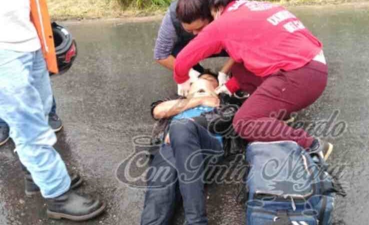 CHOCAN MOTOCICLISTAS EN IXHUATLÁN