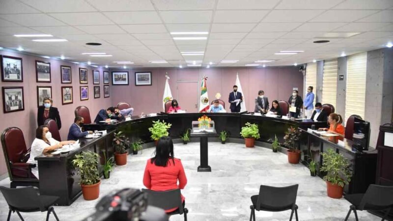 CONGRESO AUTORIZA A 6 TRABAJADORES DE SALUD PODER DESEMPEÑAR DOS ENCARGOS PÚBLICOS