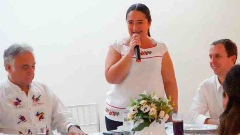 PRESUME TITULAR DE TURISMO “APOYITOS” DE MIL PESOS