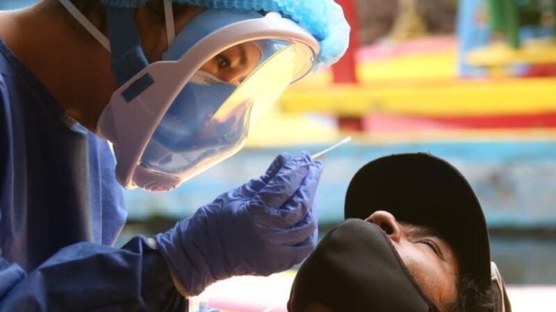 MÉXICO REBASA LAS 75 MIL MUERTES POR COVID-19