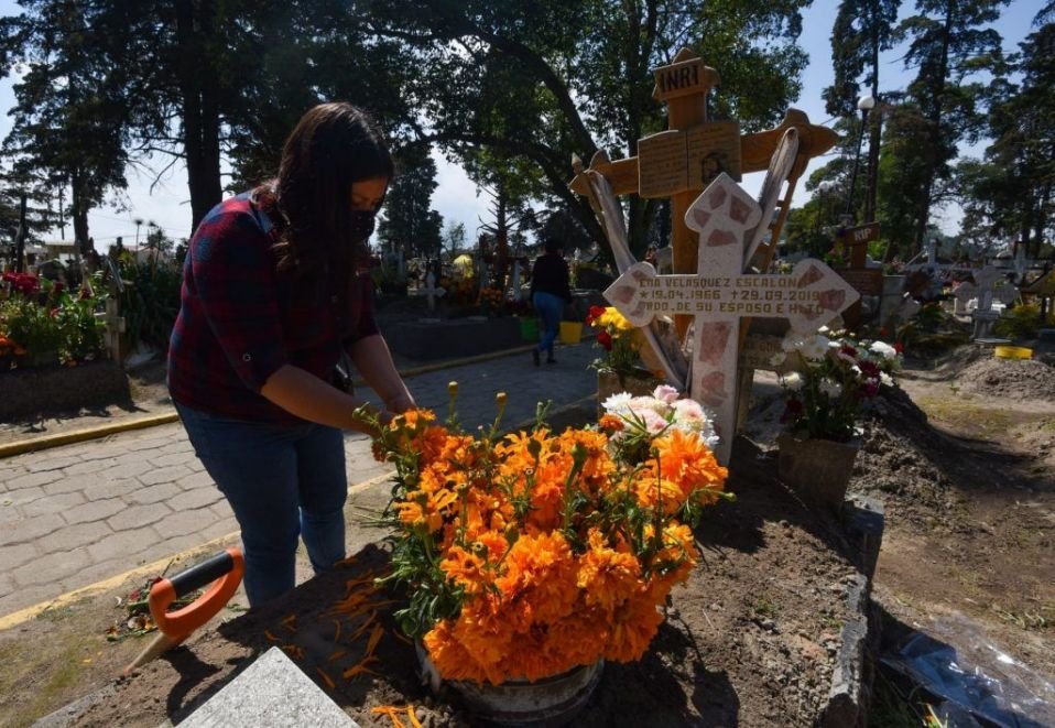 MÉXICO ACUMULA 89 MIL 814 MUERTOS POR COVID-19