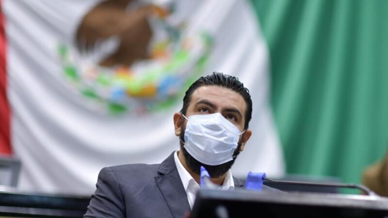 PROPONEN QUE ADULTOS MAYORES GOCEN DE SUBSIDIO EN SERVICIO DE AGUA