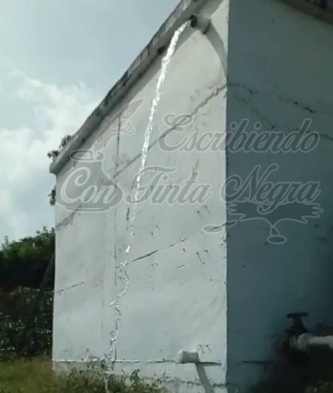 SIGUEN PROBLEMAS DE DESABASTO DE AGUA EN IXHUATLÁN