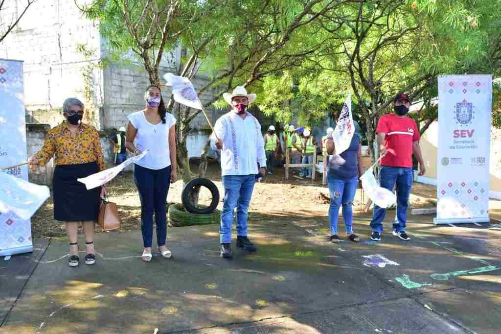 COMBATEN REZAGO DE INFRAESTRUCTURA EDUCATIVA