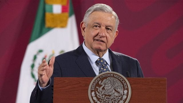 AMLO ANUNCIA LUTO NACIONAL DE TRES DÍAS POR MÁS DE 89 MIL MUERTOS POR COVID-19